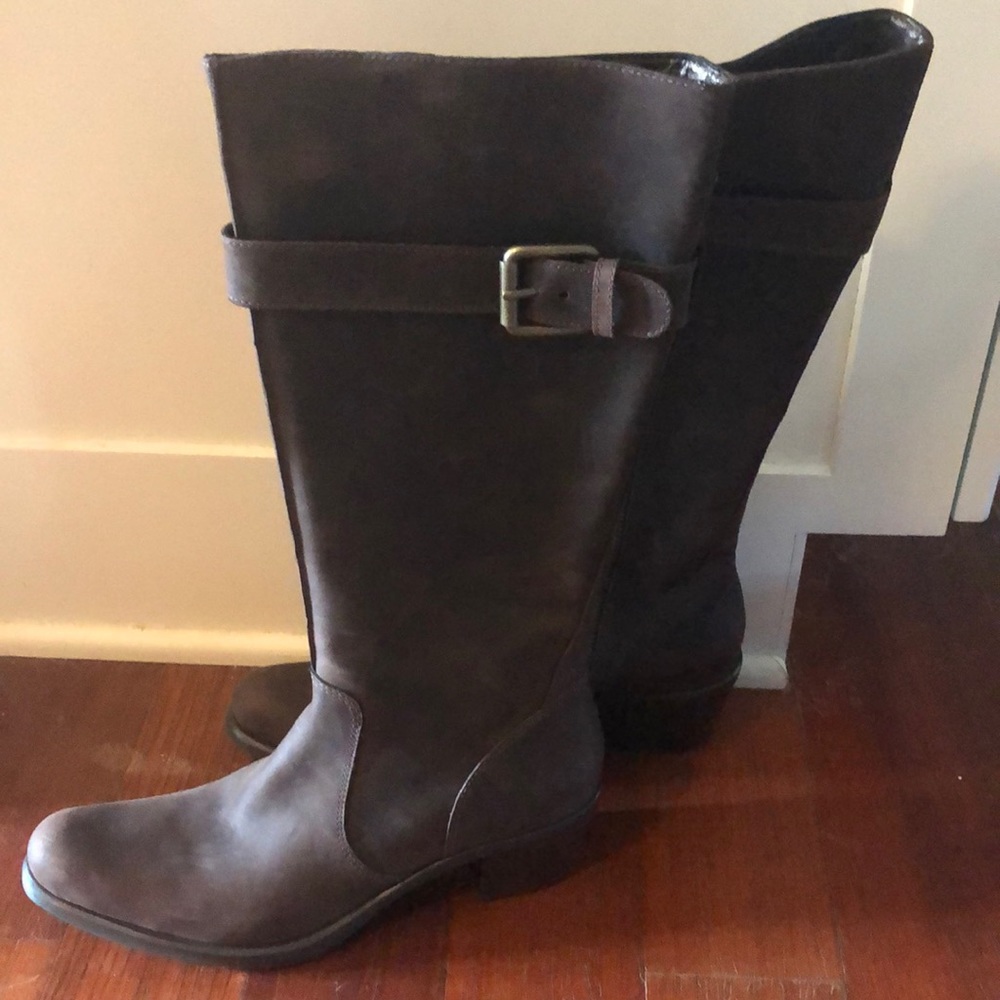 Cole Haan boots